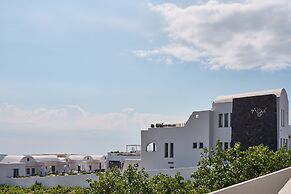 Alleys All-Suite Hotel & Spa