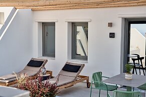 Alleys All-Suite Hotel & Spa