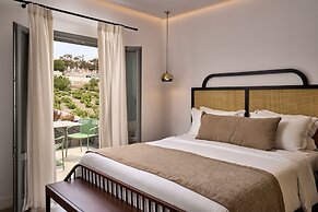 Alleys All-Suite Hotel & Spa