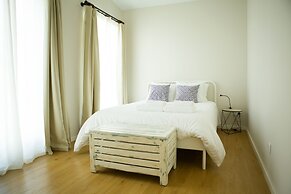The Holy Cow - Hostel & Suites