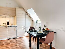 Lorenz Apartments