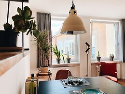 Lorenz Apartments