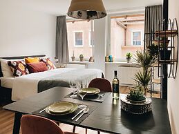 Lorenz Apartments