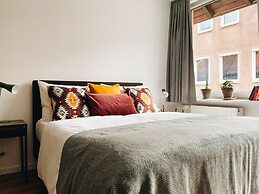 Lorenz Apartments