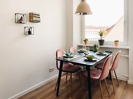 Lorenz Apartments