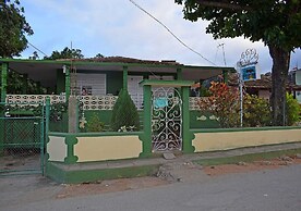 Hostal Eida y Lujan PLAYA LA BOCA