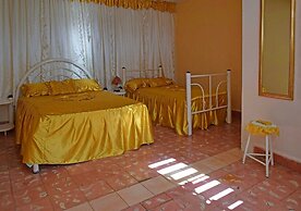 Hostal Eida y Lujan PLAYA LA BOCA