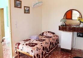 Hostal Loraine TRINIDAD