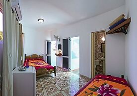 Hostal Loraine TRINIDAD