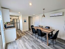 Great Blue Resorts - McCreary's Beach