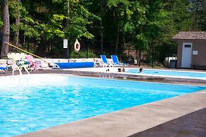 Great Blue Resorts - Lantern Bay Resort