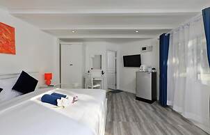 Kata White Villas