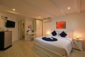 Kata White Villas
