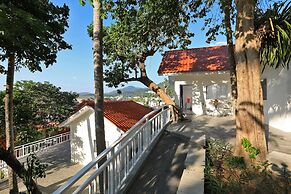 Kata White Villas