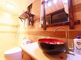 Lijiang shuimuxiquan Inn