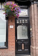 19 Station Road