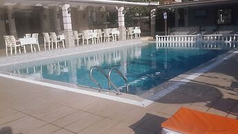 Adahan Hotel