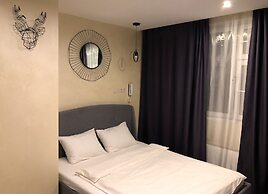 Simple Rooms