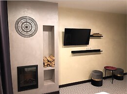 Simple Rooms