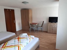 Apartments B & B27