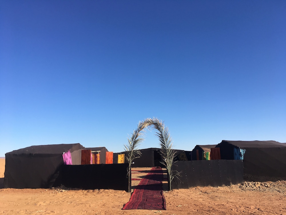 Hoshizora sabaku camp