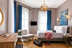 Petros Hotel