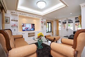 Angel Pool Villa Phuket