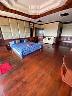 Angel Pool Villa Phuket
