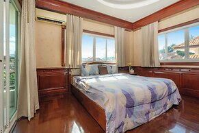 Angel Pool Villa Phuket