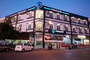 Pavilion Inn
