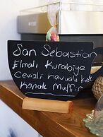 Trilye Bay C Konak