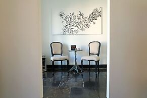 Neropece Suites