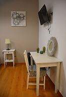 Mia's Rooms