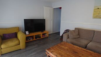 Chelsea House - Huku Kwetu
