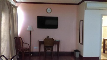 Brandsville Suites