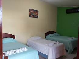 Mados Hotel Tamarindo