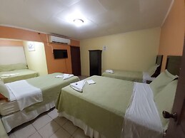 Mados Hotel Aterrizaje