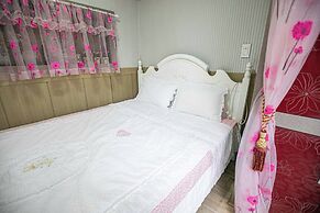 Jirisan 1 Night 2 Days Pension