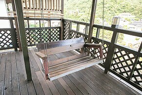 Jirisan 1 Night 2 Days Pension