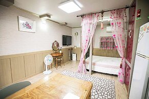 Jirisan 1 Night 2 Days Pension