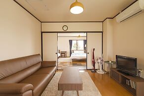 Maru House