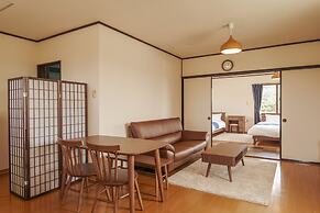 Maru House