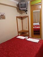 Lhotse Hostel B&B Huaraz
