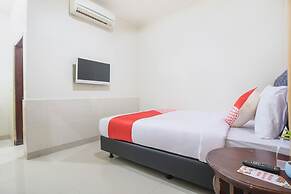 OYO 2836 Sekar Sari Residence