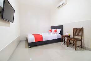 OYO 2836 Sekar Sari Residence