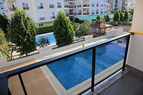 Golden World Suite Hotel