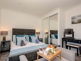Kingfisher Lodge