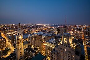 W Philadelphia