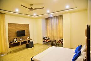 Serene Suites