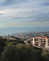 Double View Apartments